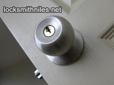 deadbolt-locksmith-Niles.jpg