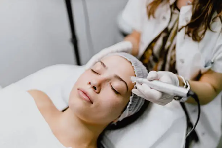 Radiance Redefined Dermaplaning Delights in the He