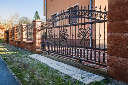 Gateway to Style Elevating Properties with Gate In
