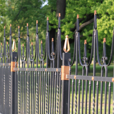 FENCE COMPANY LAKE FOREST.png