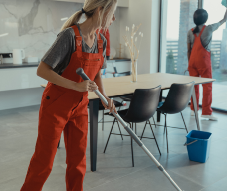 CLEANING SERVICES ELGIN.png