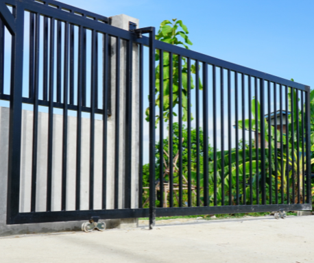 FENCE COMPANY DES PLAINES.png